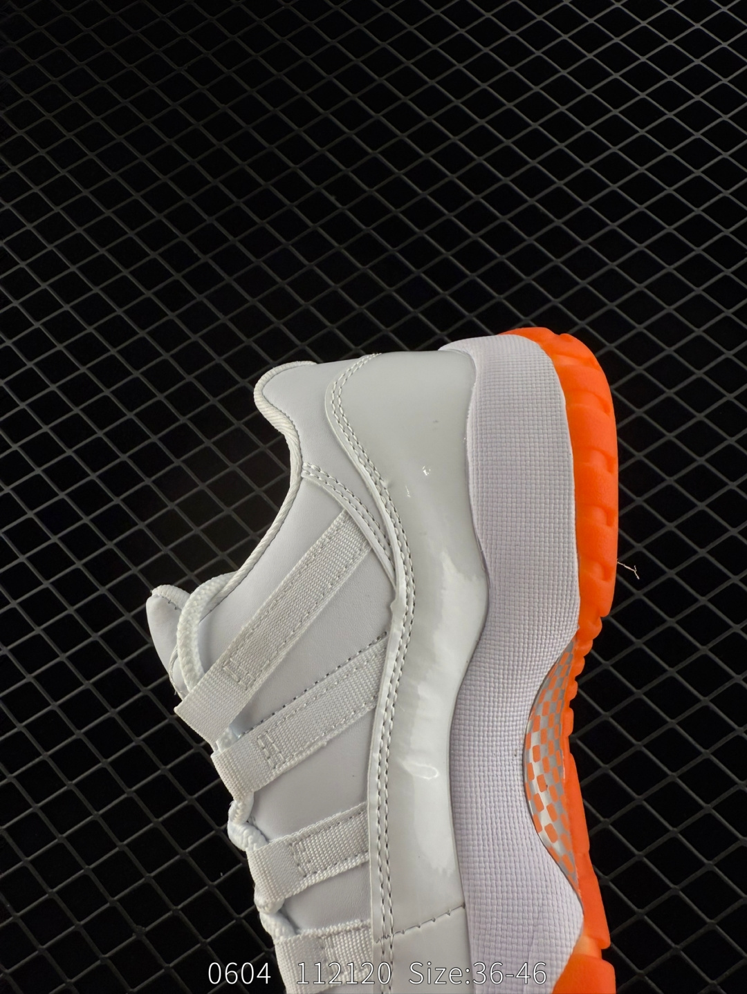 Nike Air Jordan 11 Retro Low”Concord“